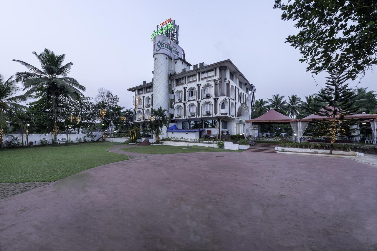 Treebo Green Park Mapusa Bagian luar foto