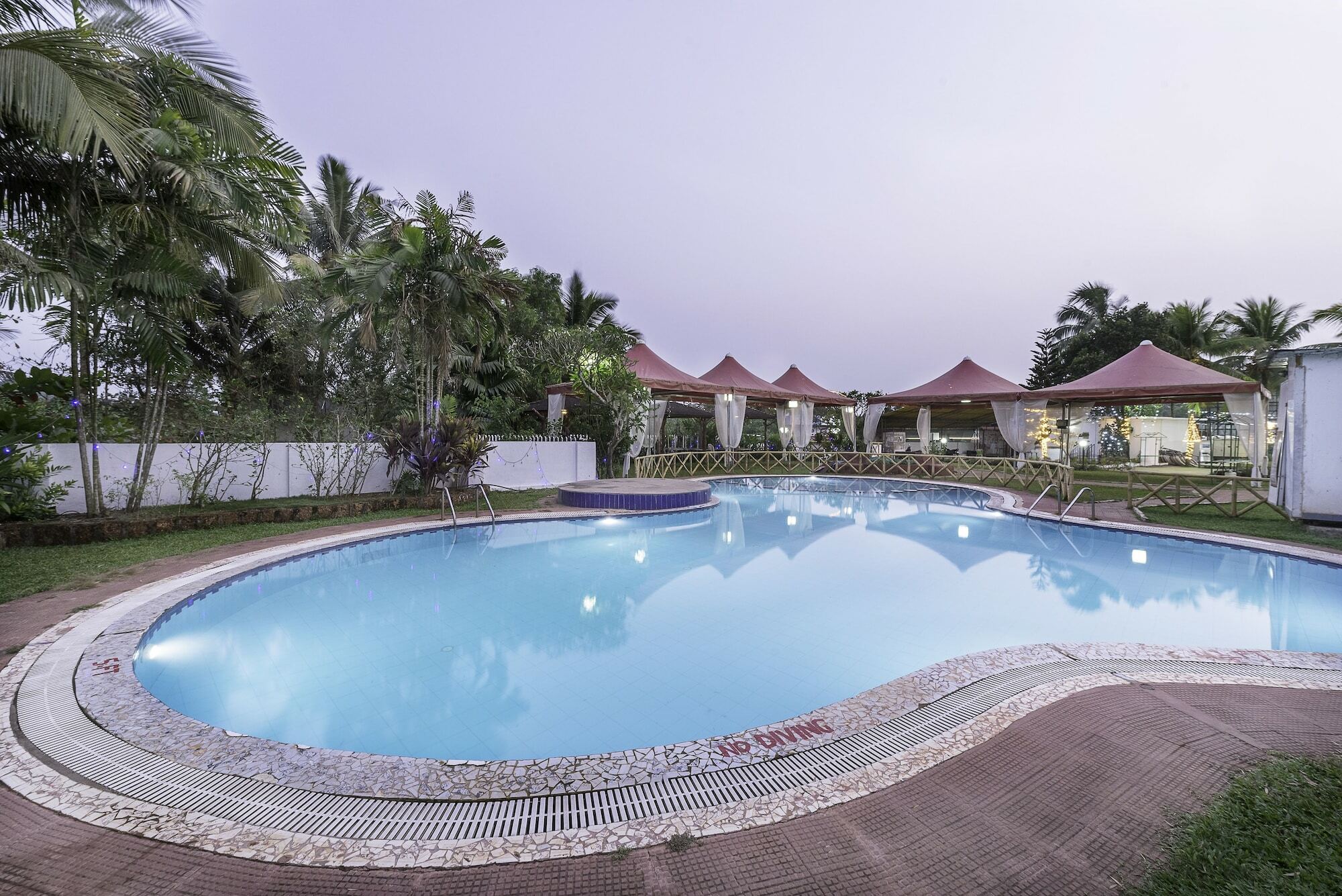 Treebo Green Park Mapusa Bagian luar foto